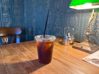 FMくりやまで生放送の #美唄ラジオ ❣️
18時〜📻

本日は新店オープン☕️
【焼き菓子と珈琲Tomarigi】
@tomarigi_bibai 
元地域おこし協力隊の夫婦が営む素敵な空間に虜になります☕️
かいとさんにお話をうかがいました❗️

👇インターネットで全国から👇
jcbasimul.com